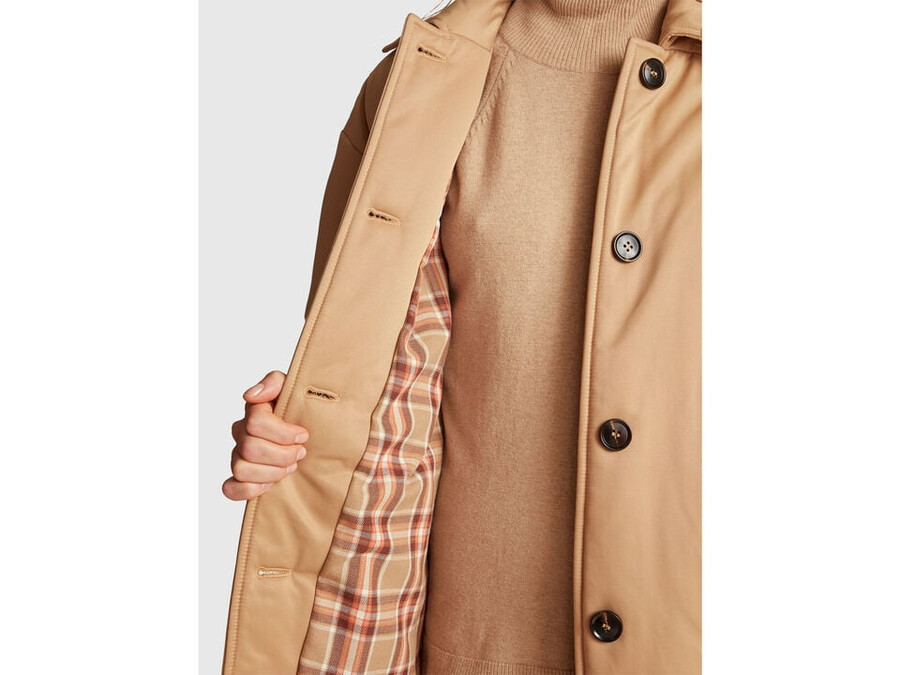 chaqueta larga con acolchado ligero