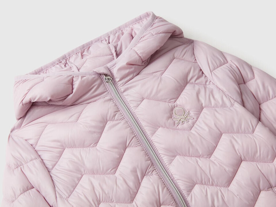 chaqueta acolchada con capucha