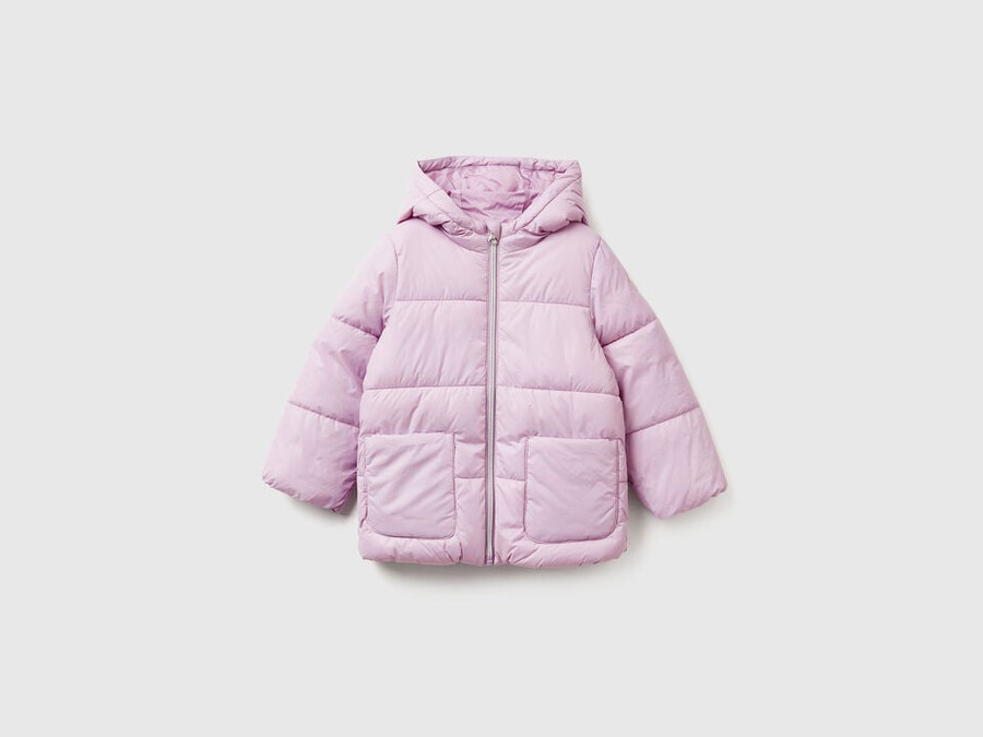 chaqueta de nailon con capucha