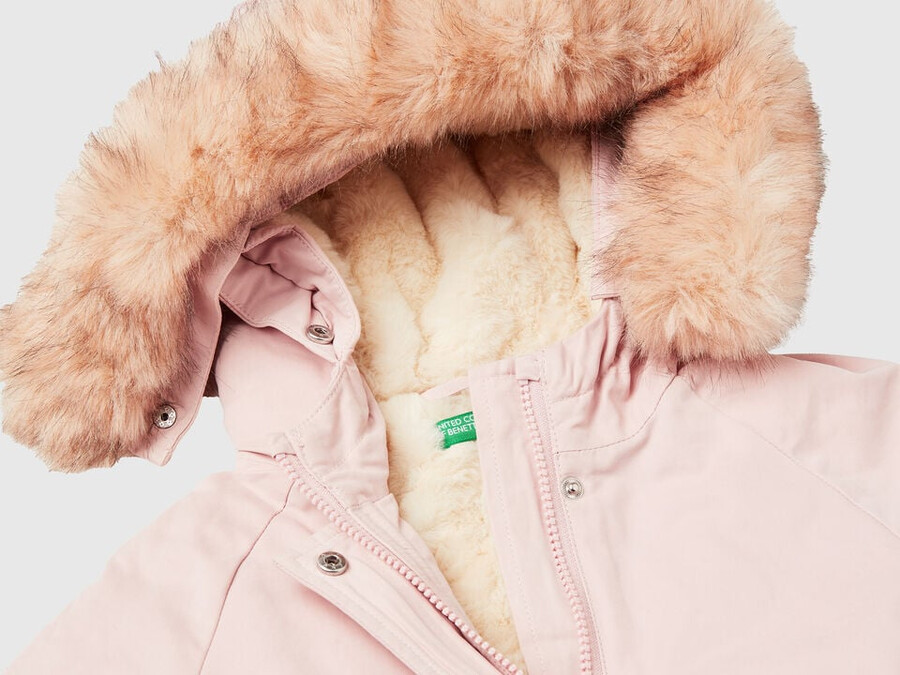 parka acolchada con cordón