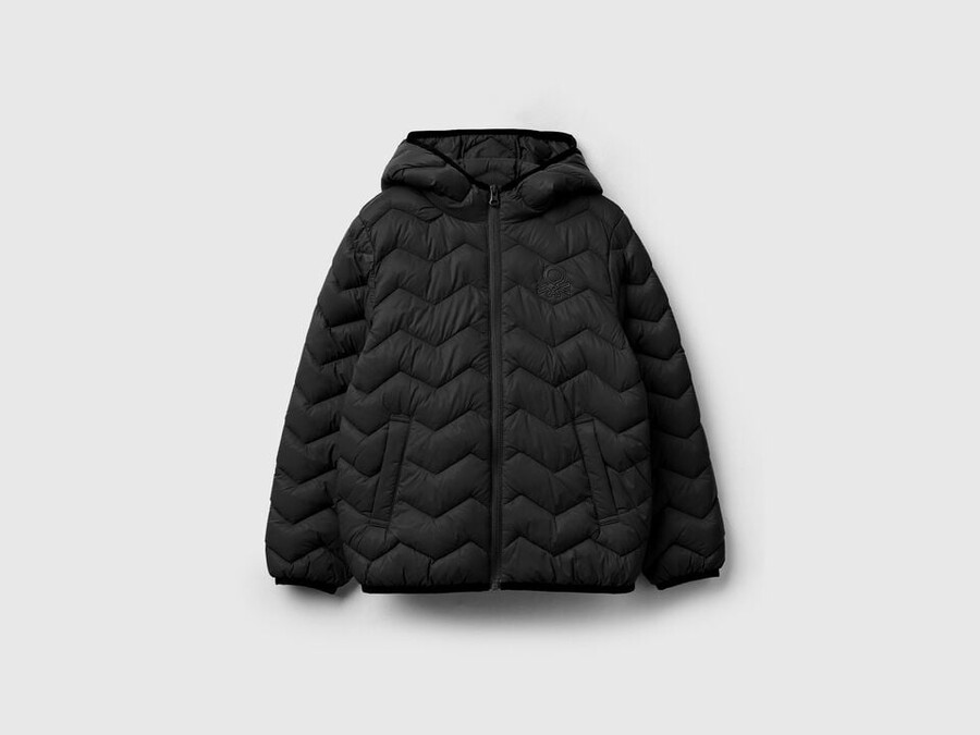 chaqueta acolchada con capucha