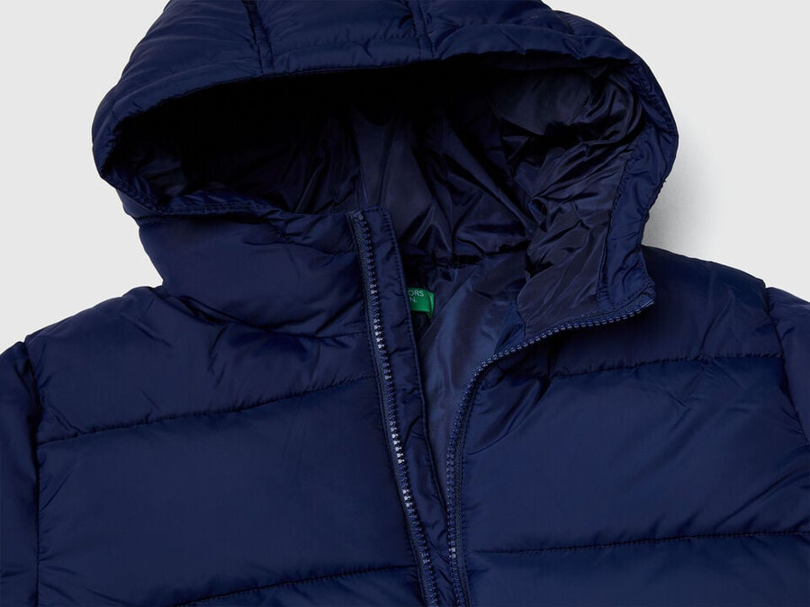 chaqueta acolchada con capucha
