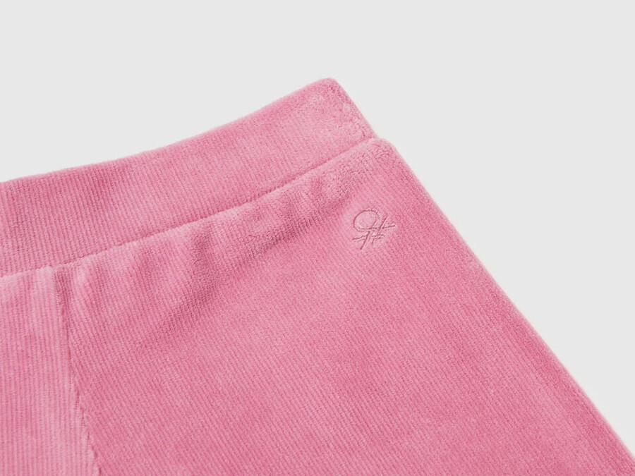 pantalones anchos de chenilla